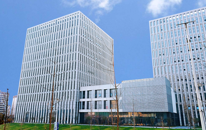私域社群系统搭建的关键技术架构与运营策略分析